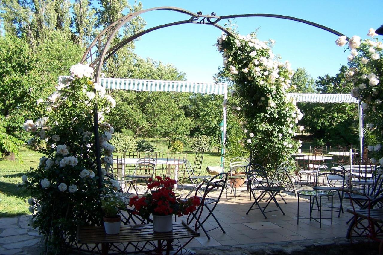 Hotel-Restaurant Le Moulin De La Camandoule Fayence Dış mekan fotoğraf
